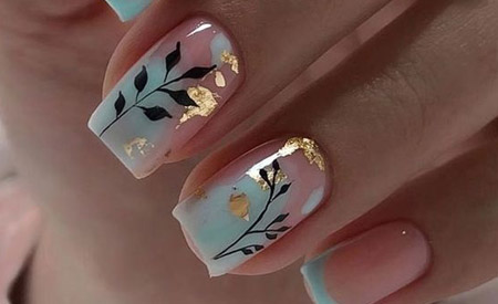Nail art Dubai